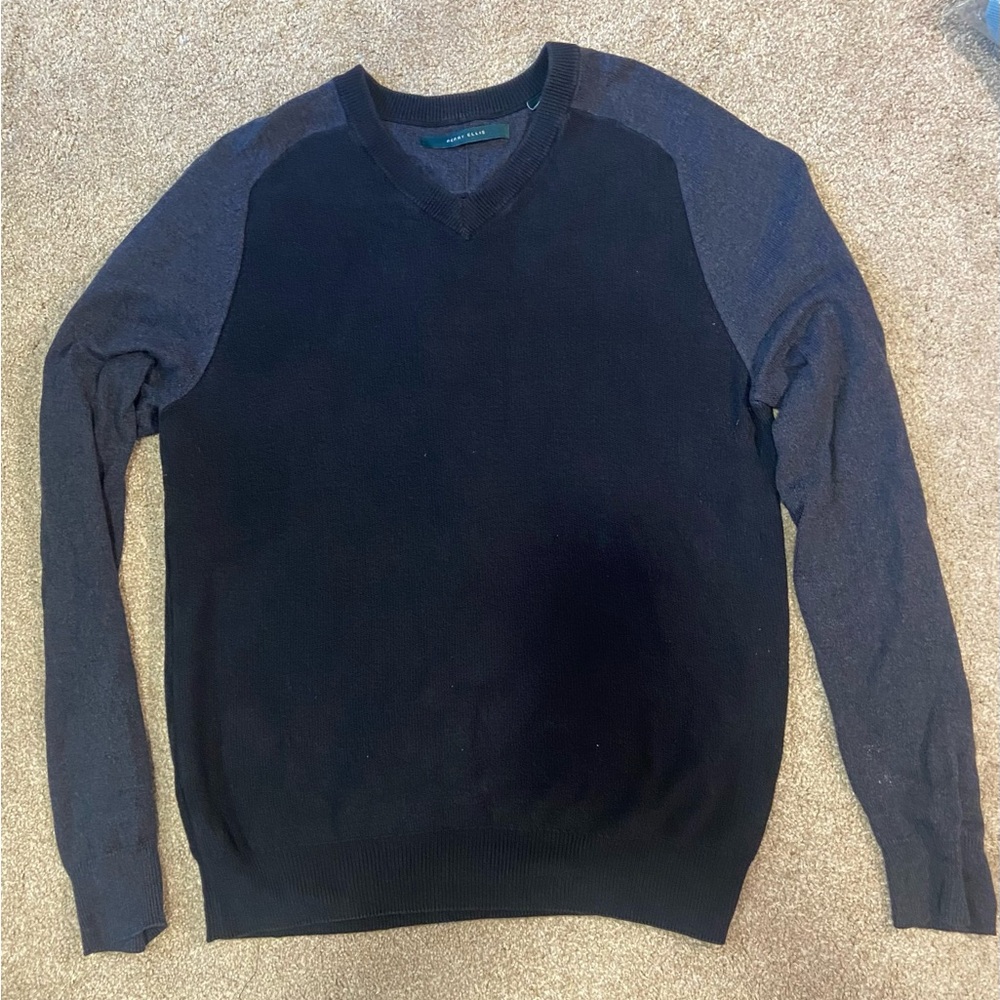 Perry Ellis Black and Gray V-Neck Sweater